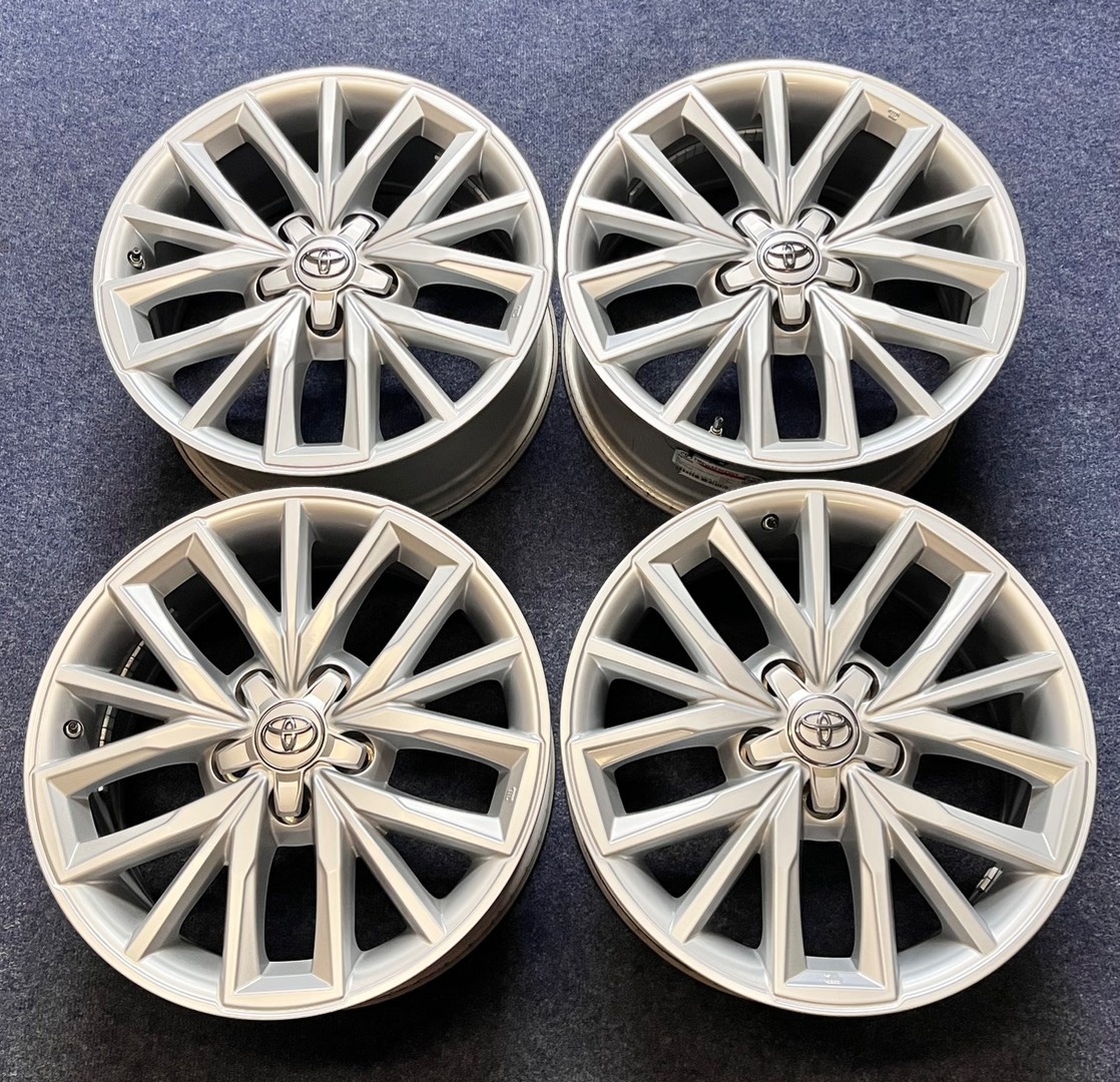 5x114,3 R17 Toyota Corolla Alu disky - NOVÝ STAV - 19