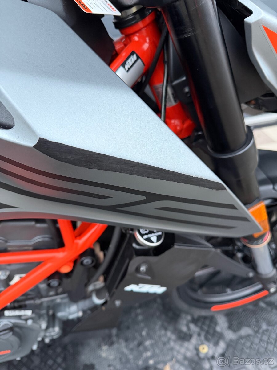 KTM Duke 125 rok 2022 - 19