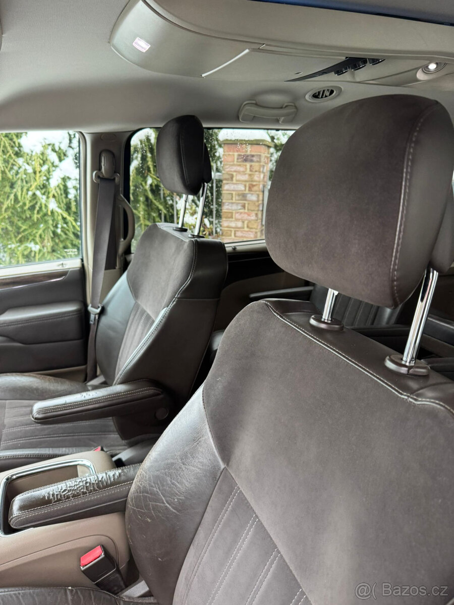 Lancia Voyager 2.8 CRD, automat, 7 míst - 19