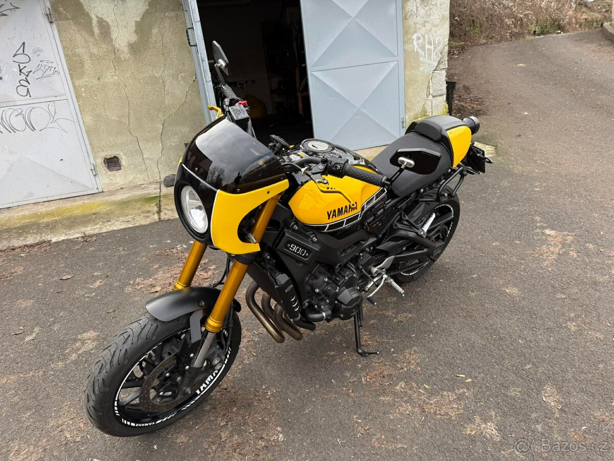 Yamaha XSR 900 - 19