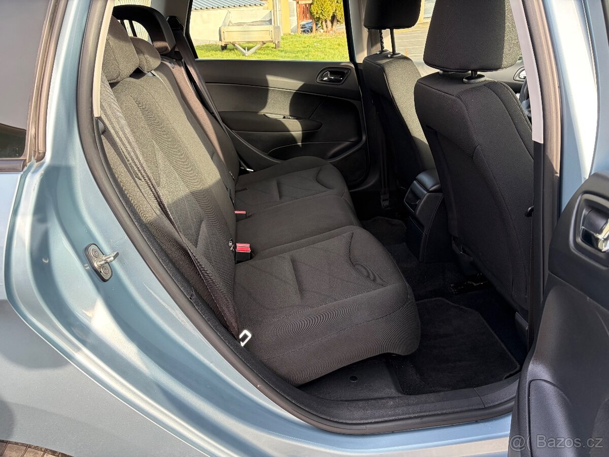 Peugeot 308, 1,6 88kW,PANORAMA,1.MAJ. - 19