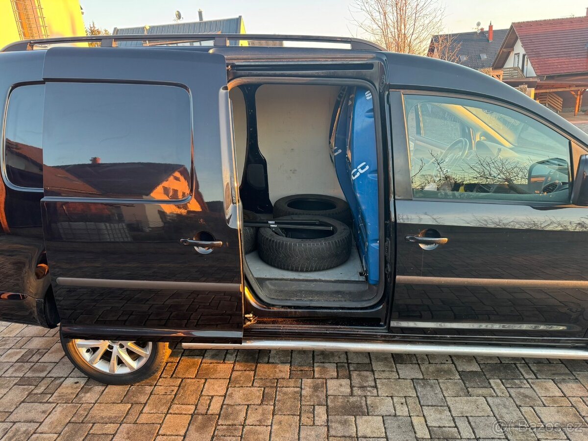 Volkswagen Caddy MAXI 1,6 TDi 75kW DSG Webasto - 19