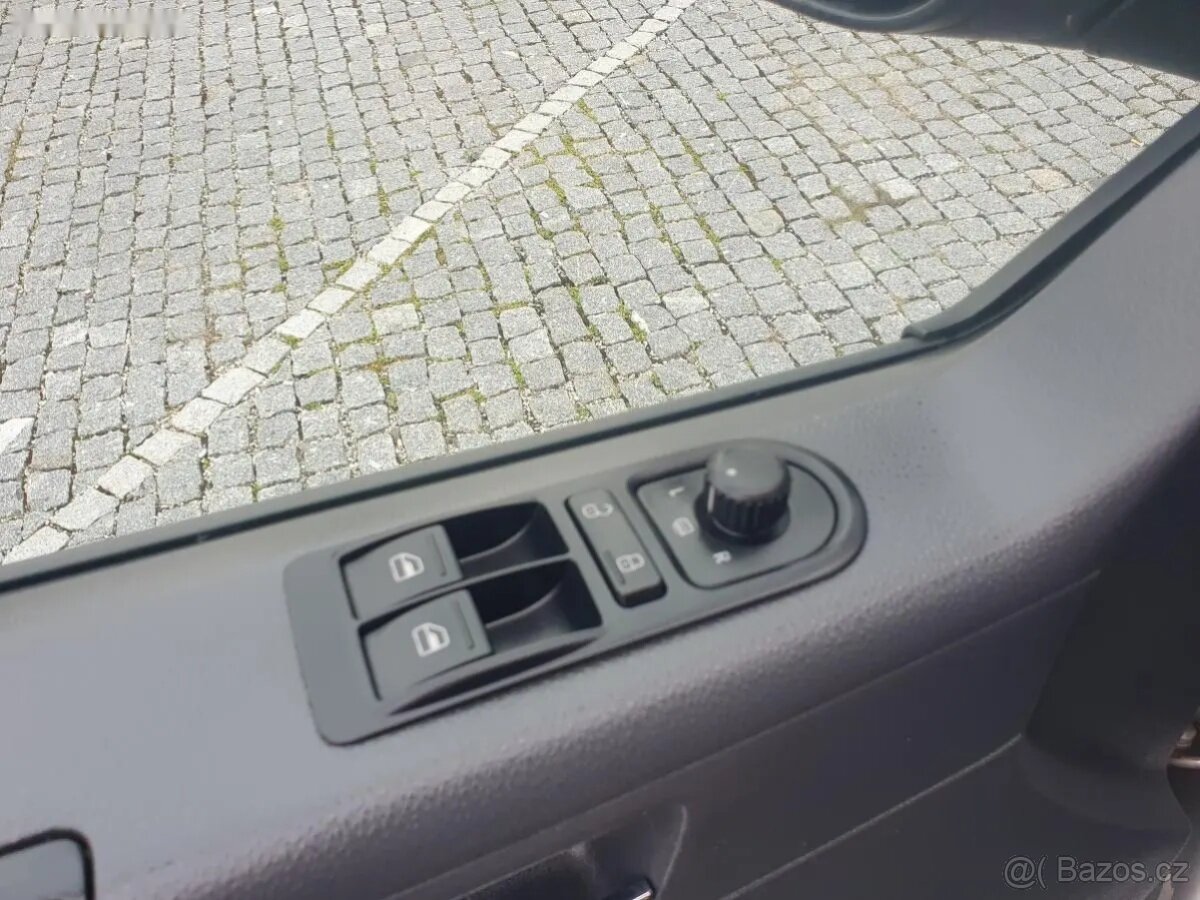 Volkswagen Multivan, 2L 103kw, SPLÁTKY - 19