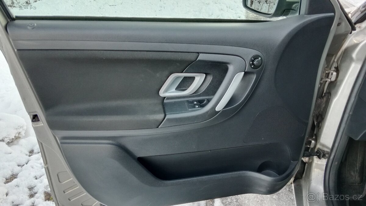 Škoda Fabia II-2 Kombi 1.4i 16V 63kW,9/2008,SERV.KNIHA,KLIMA - 19