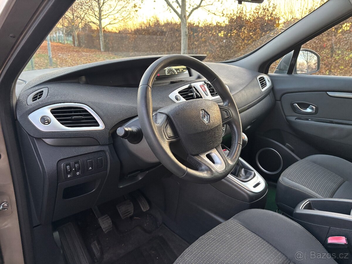 RENAULT SCENIC 1.4 TCe - 19