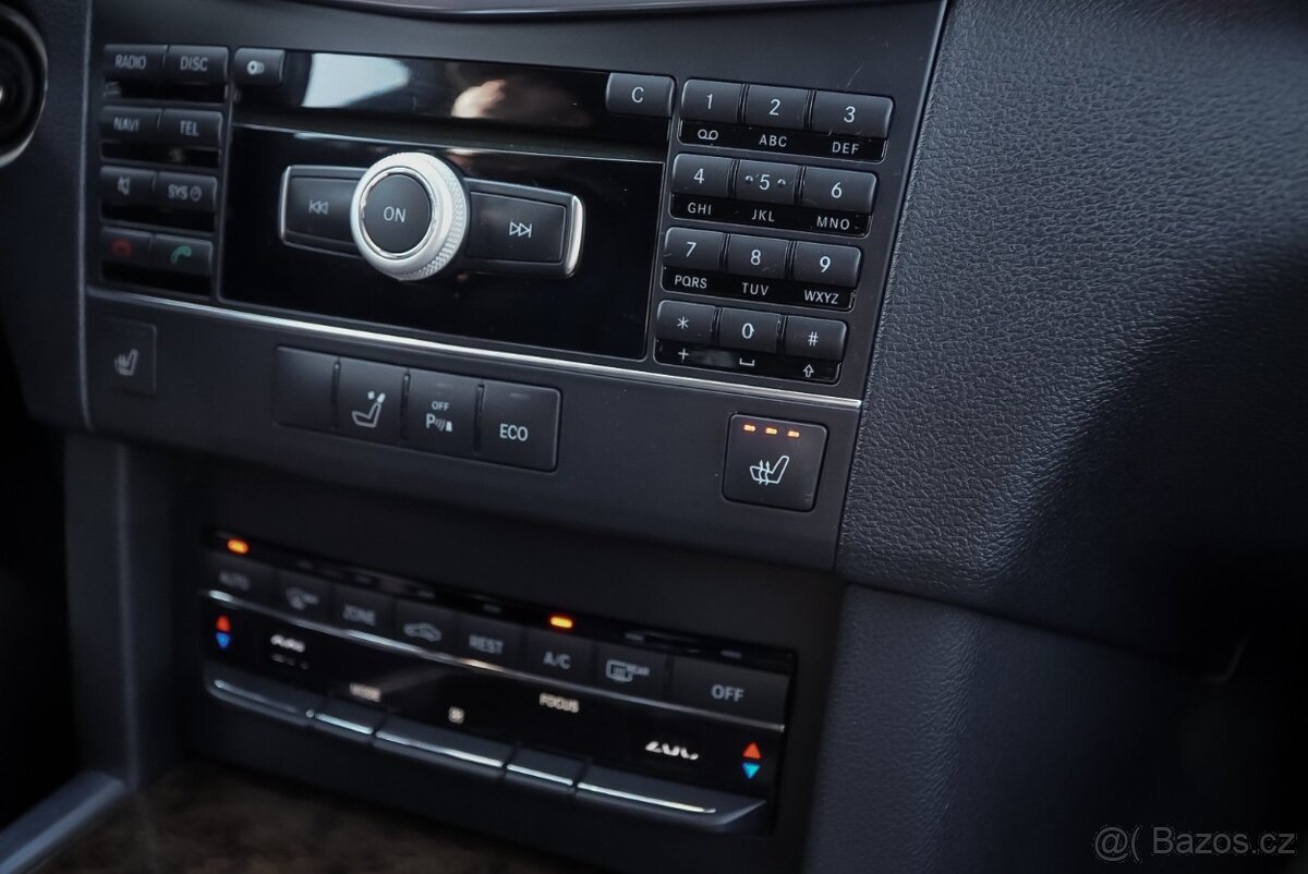 Mercedes-Benz E 220 220 CDI BlueEfficiency - 19