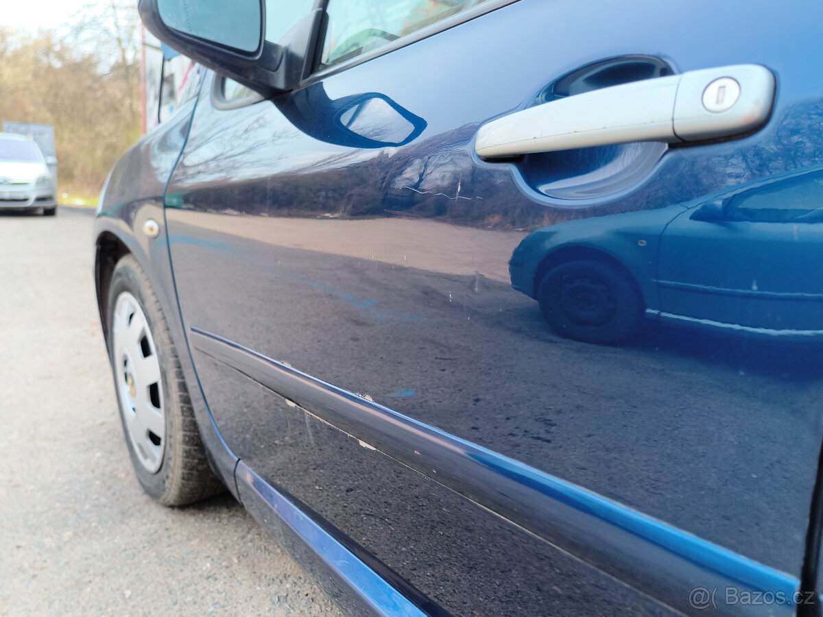 Pegeot 307 SW 2.0L kombi - 19