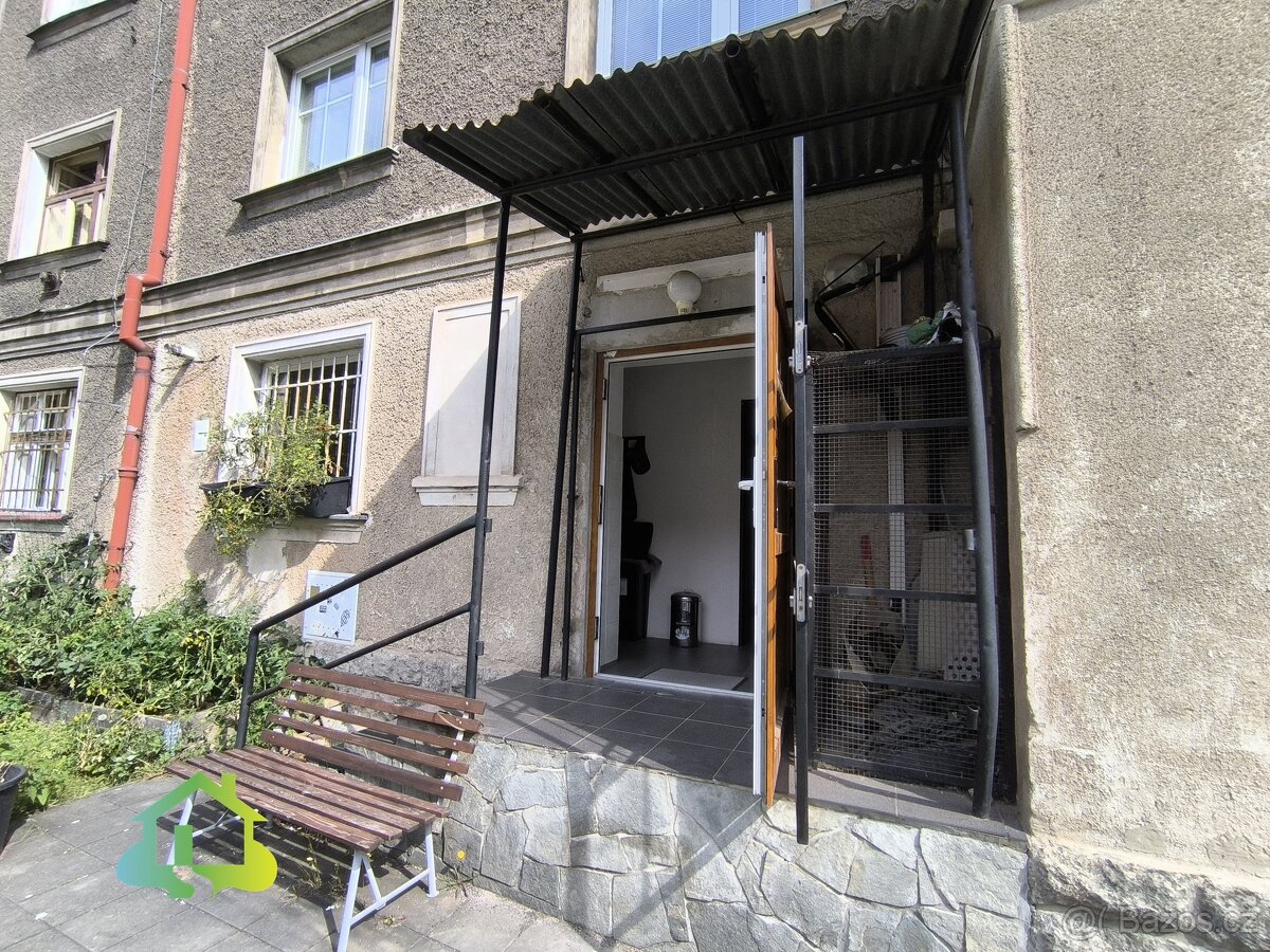 Pronájem obchodního prostoru (tatér/kadeřník/barber), Libere - 19