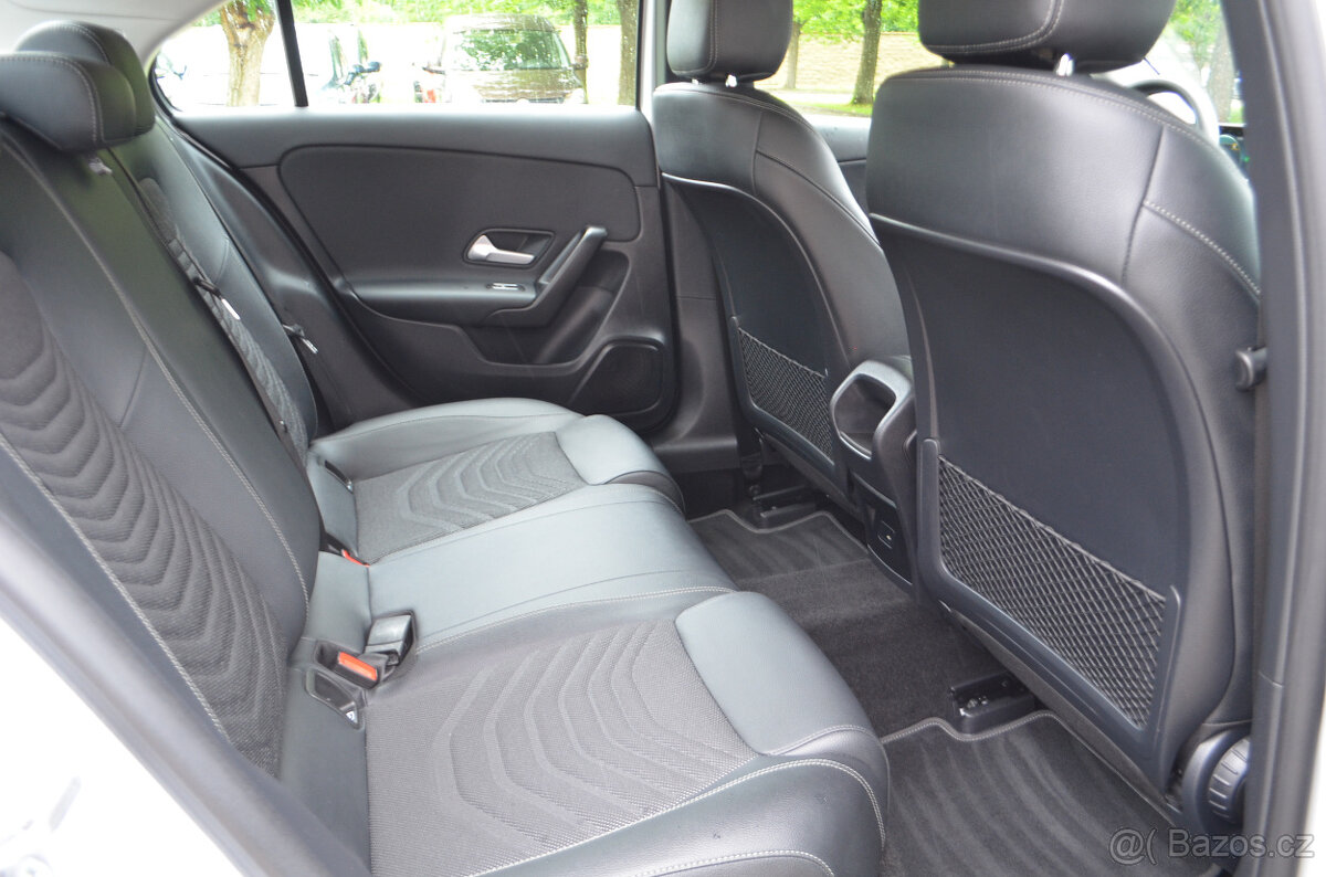 PRODÁM MERCEDES BENZ A 180D NOVÝ MODEL 2022 119.000KM DPH - 19