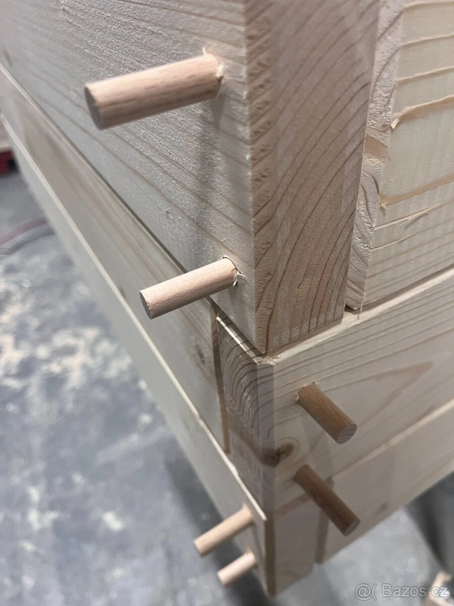 Vyvýšené záhony a truhlíky ze dřeva - 4 cm tlusté fošny - 19