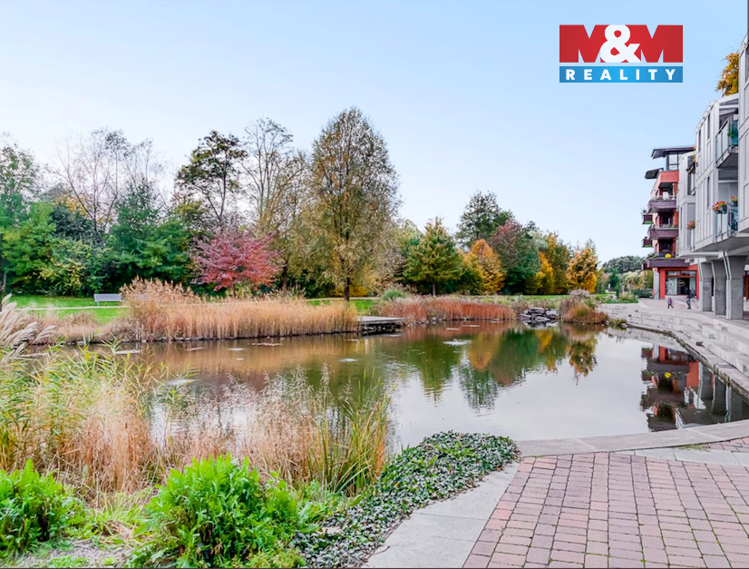 Pronájem bytu 3+kk, 91 m², Dolní Břežany, Náměstí Na Sádkách - 19