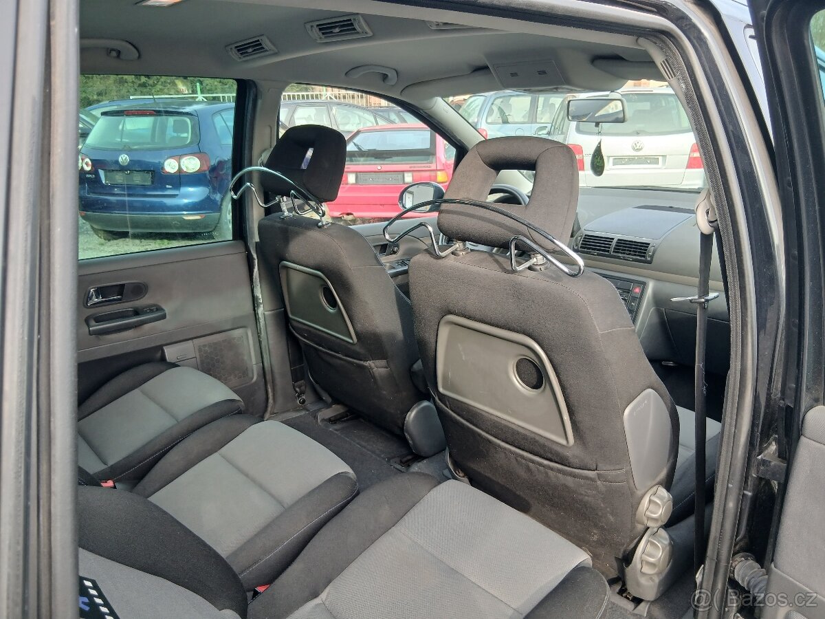 VW Sharan 2.0 TDI, 7 míst, STK 5/27 - 19