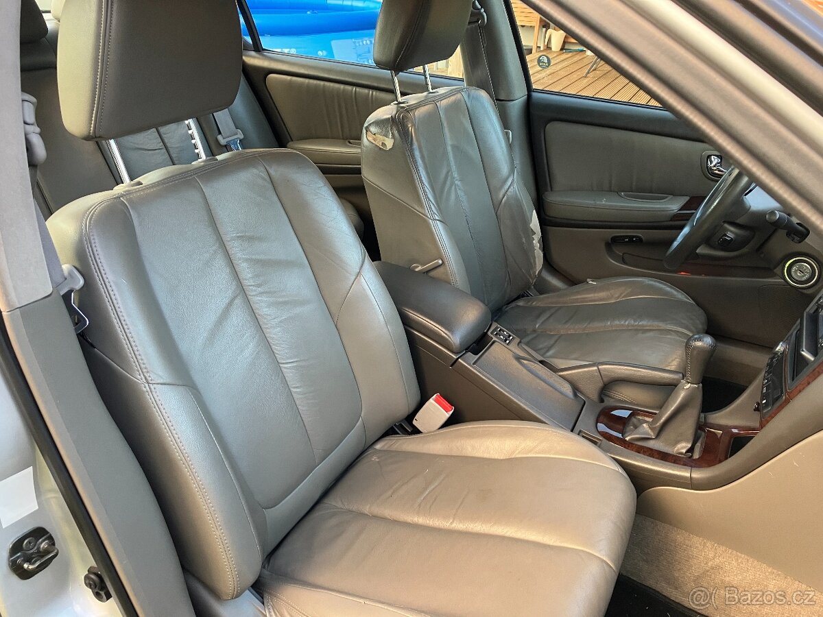 Nissan Maxima QX A33, rok 2002, V6 3.0 147kW, manuál - 19