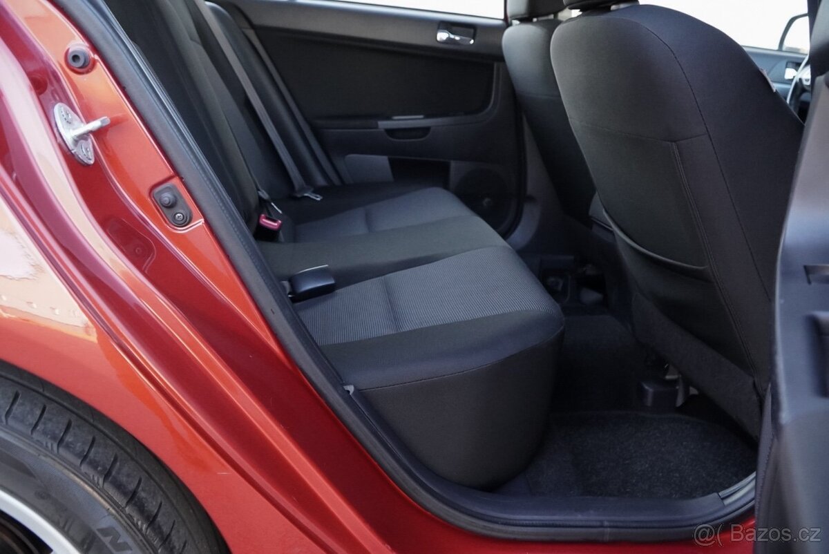 Mitsubishi Lancer 1.8 INTENSE - 19