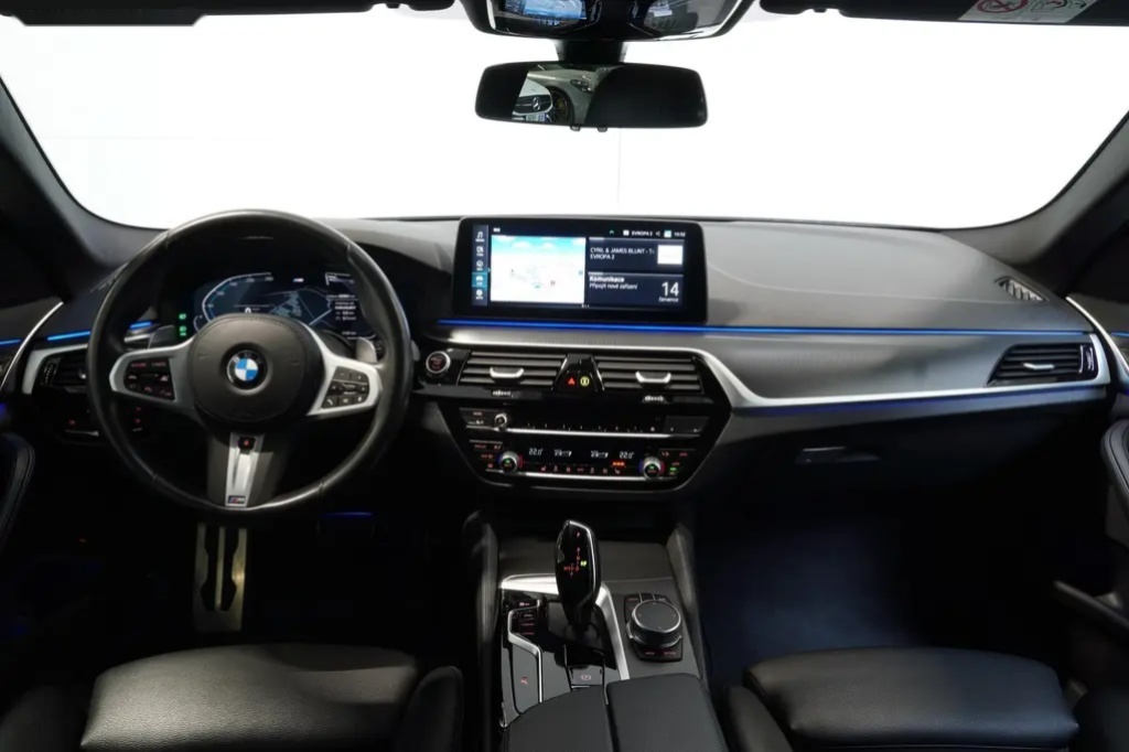 BMW Řada 5, 4x4,TAŽNÉ,DPH,ČR,Adaptiv LED - 19