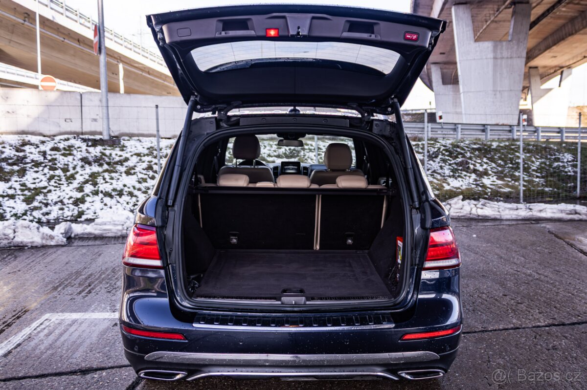 Mercedes-Benz GLE350d 190kW 4Matic / FULL LED Matrix / - 19