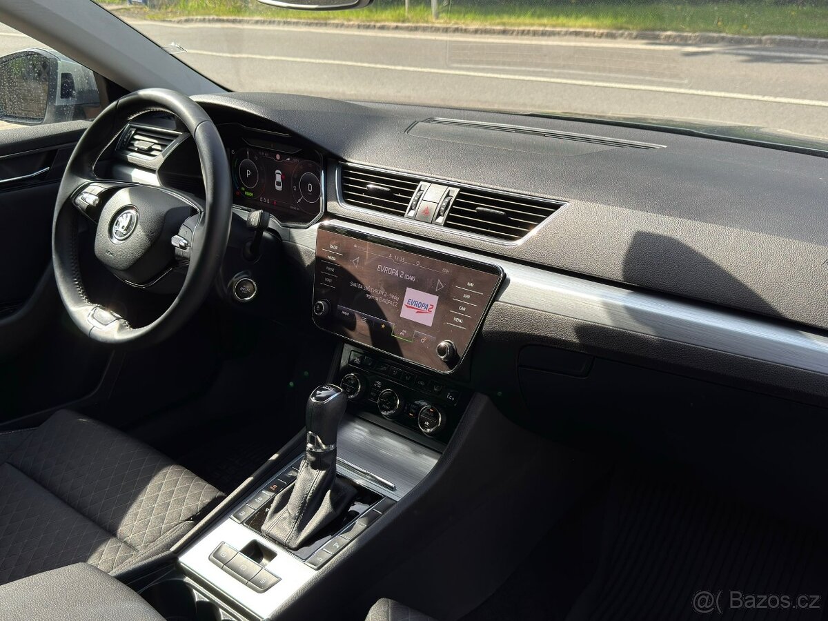 Škoda Superb 1.4 PHEV 160kW 1.MAJ. ČR DPH NEBOURÁN - 19