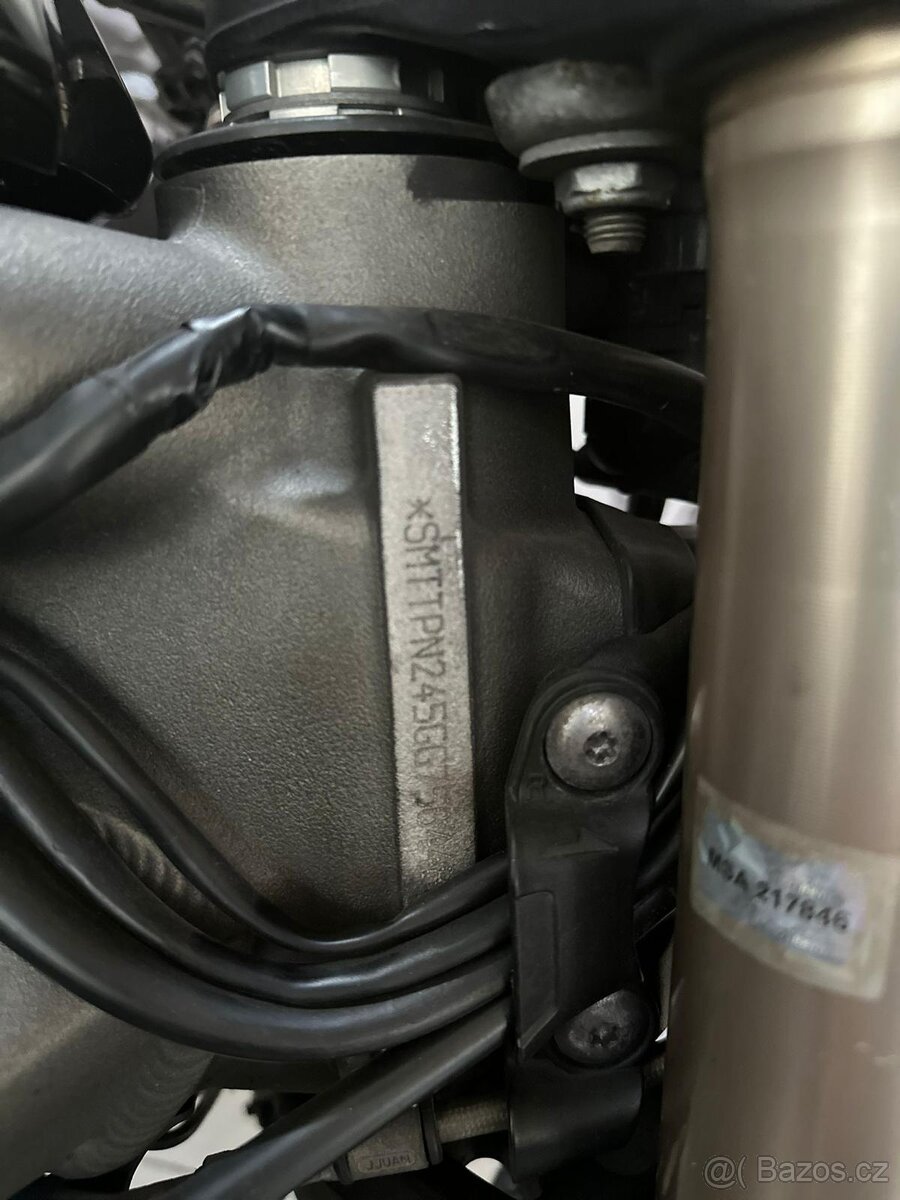 Triumph Speed Triple 1050 - 19