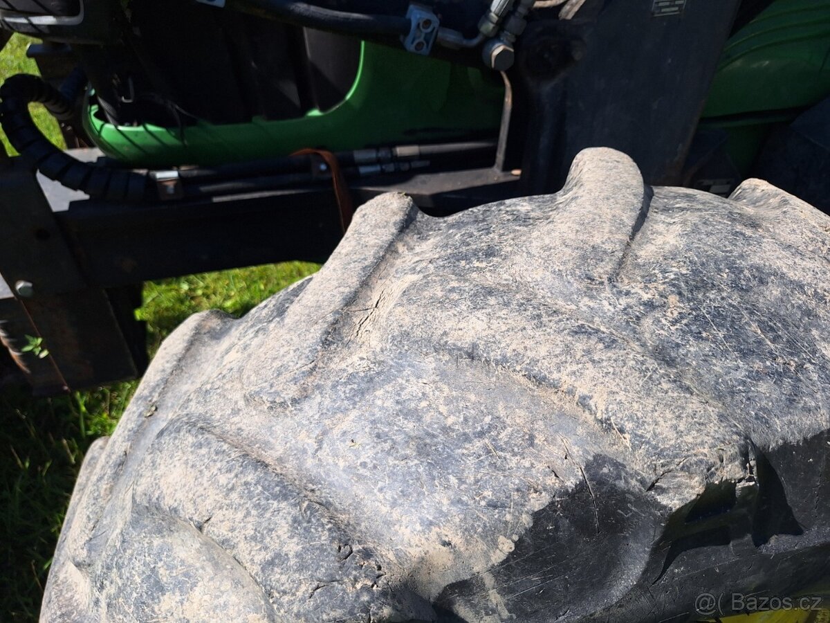 JOHN DEERE 6130 STANDARD 4X4 - 19