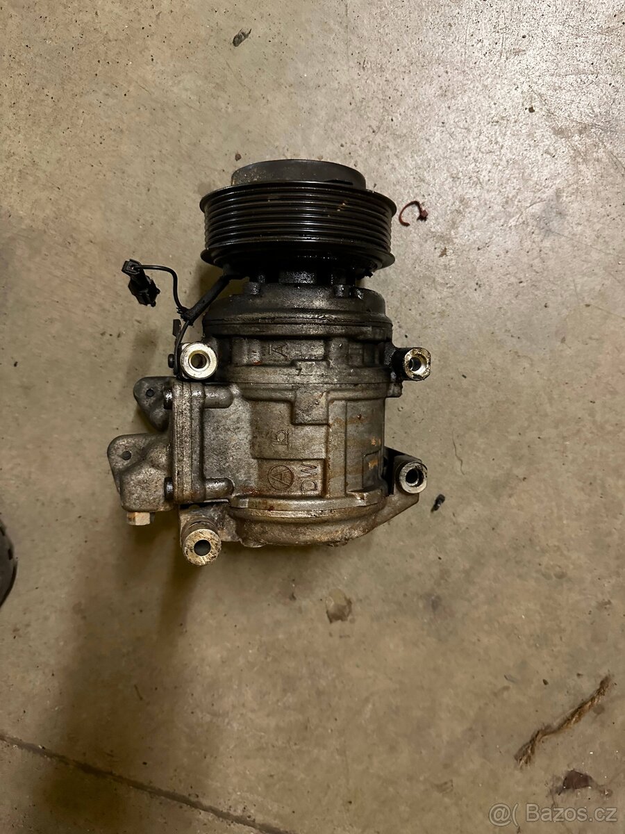 Kia Sorento 2.5TD automat Veškeré náhradní díly - 19