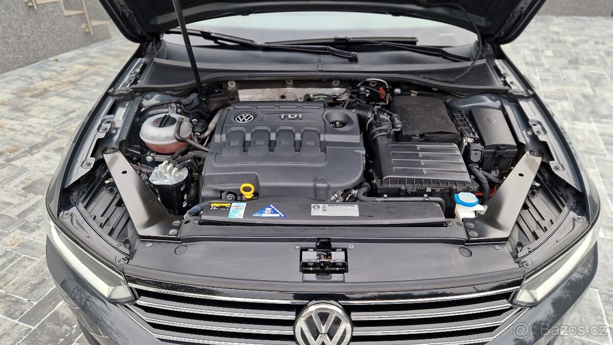 VW PASSAT B8 2.0 TDI 110KW.DSG.NAVI.TEMPOMAT.CLIMATRONIC.ALU - 19