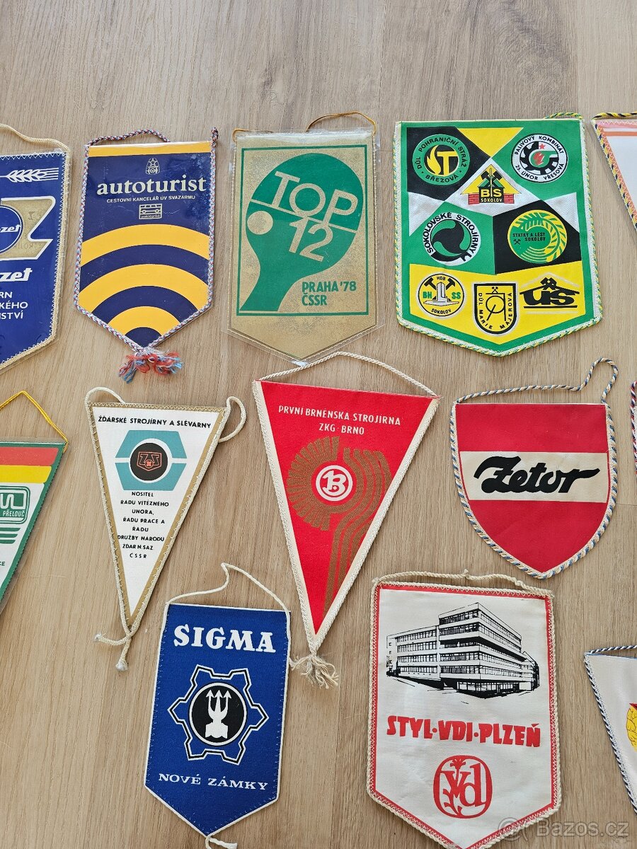 Historické vlaječky 1920 - 1980 - 19