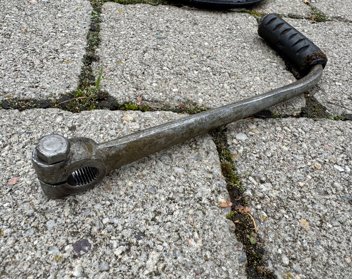 ČZ 125 B T 125 150 C - díly - 19