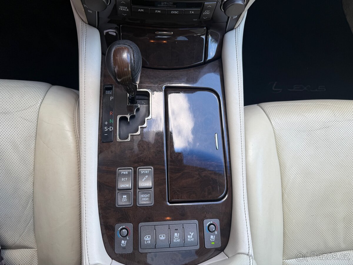 Lexus LS, 460, 280kw V8 aut. - 19