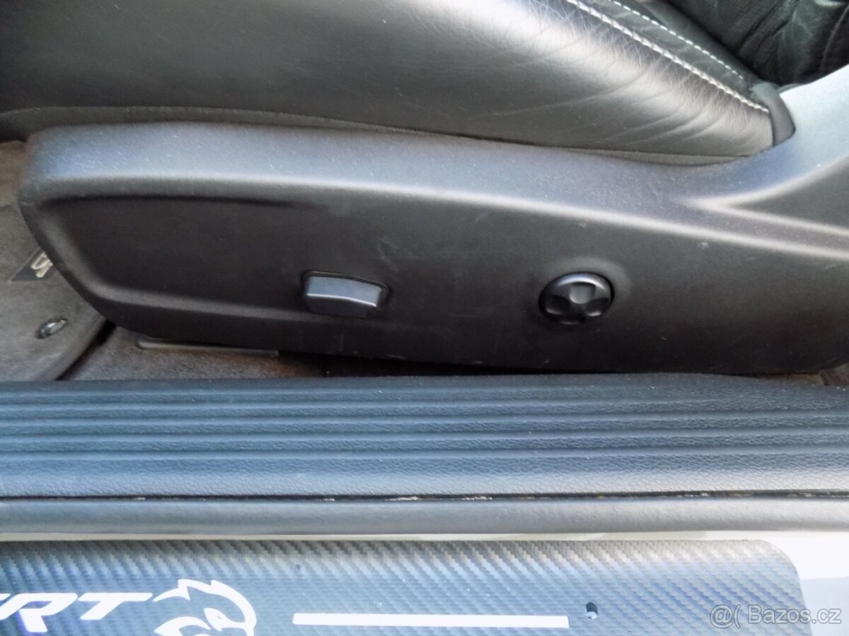 Dodge Challenger 6.2/V8/HELLCAT/SRT/Větr.sed/ - 19