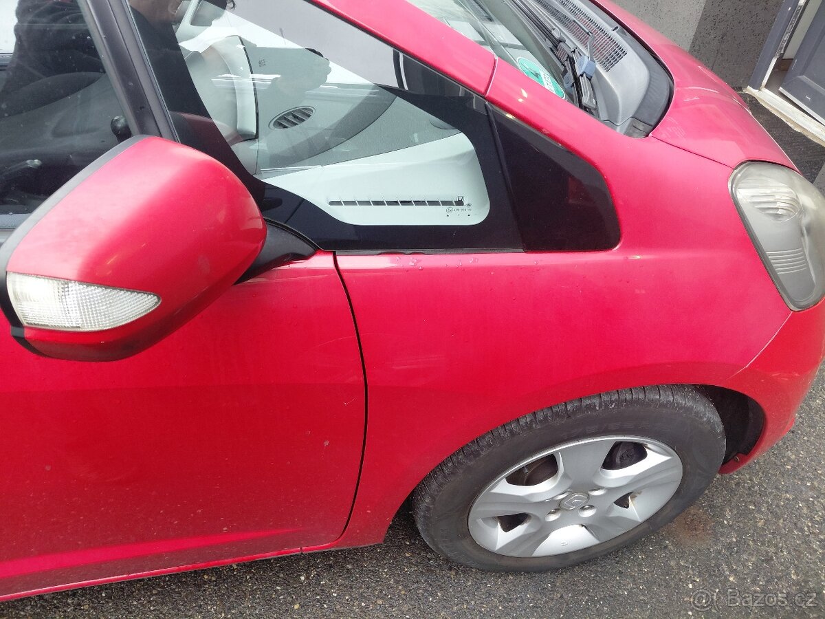 HONDA JAZZ 1.3i, 73kW, 160000km, po STK, TOP CENA - 19