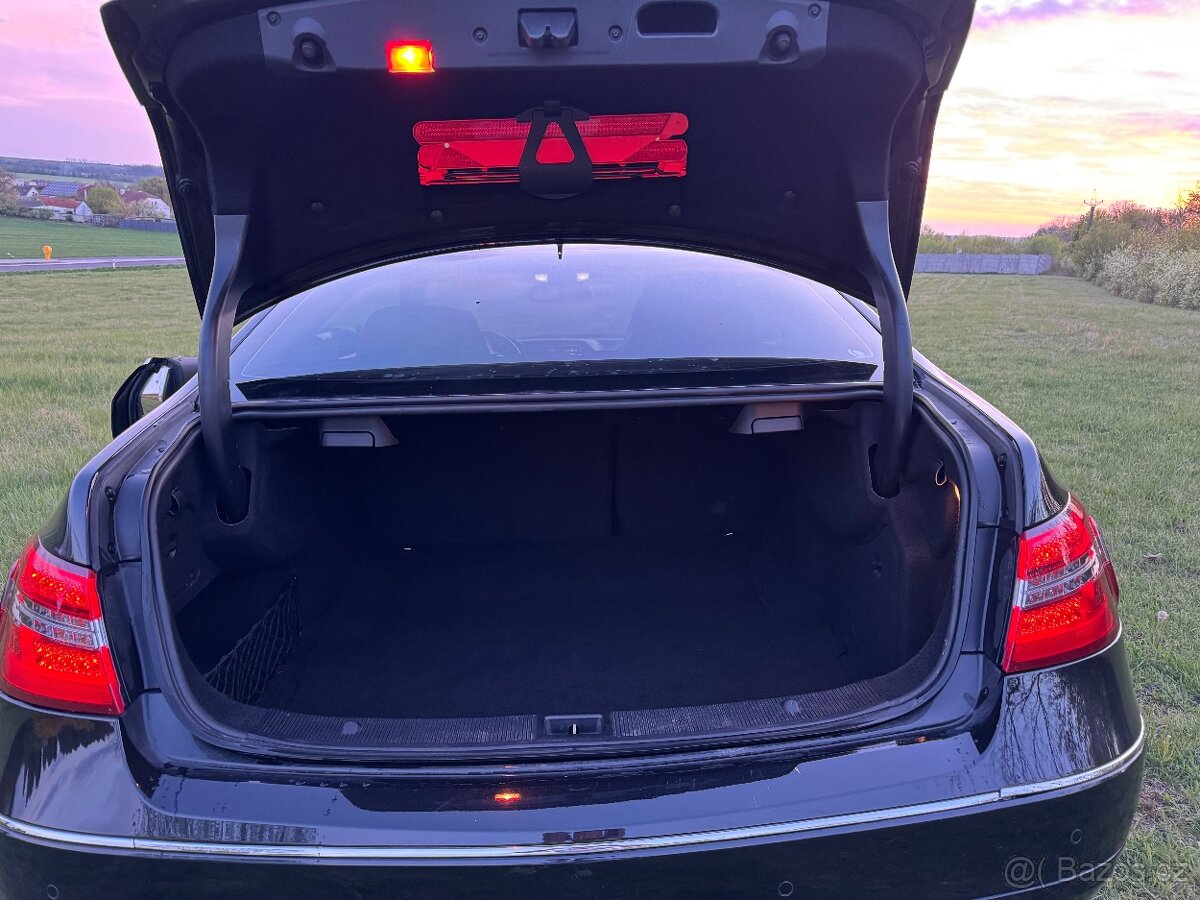 Třídy E 220CDI Coupé 125kw - 19