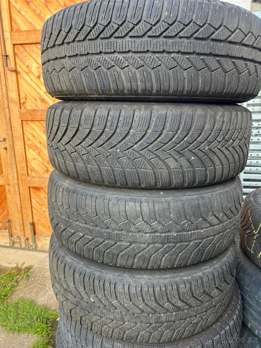 Škoda Rapid Spaceback 1.2 TSi, 63 kW, STYLE, 106 962km - 19