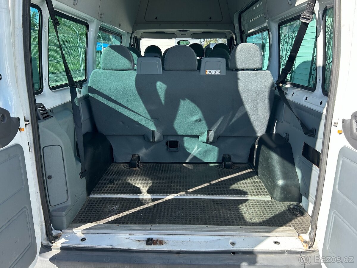 Ford Transit 2.2 TDCI L2H2 9 míst - 19