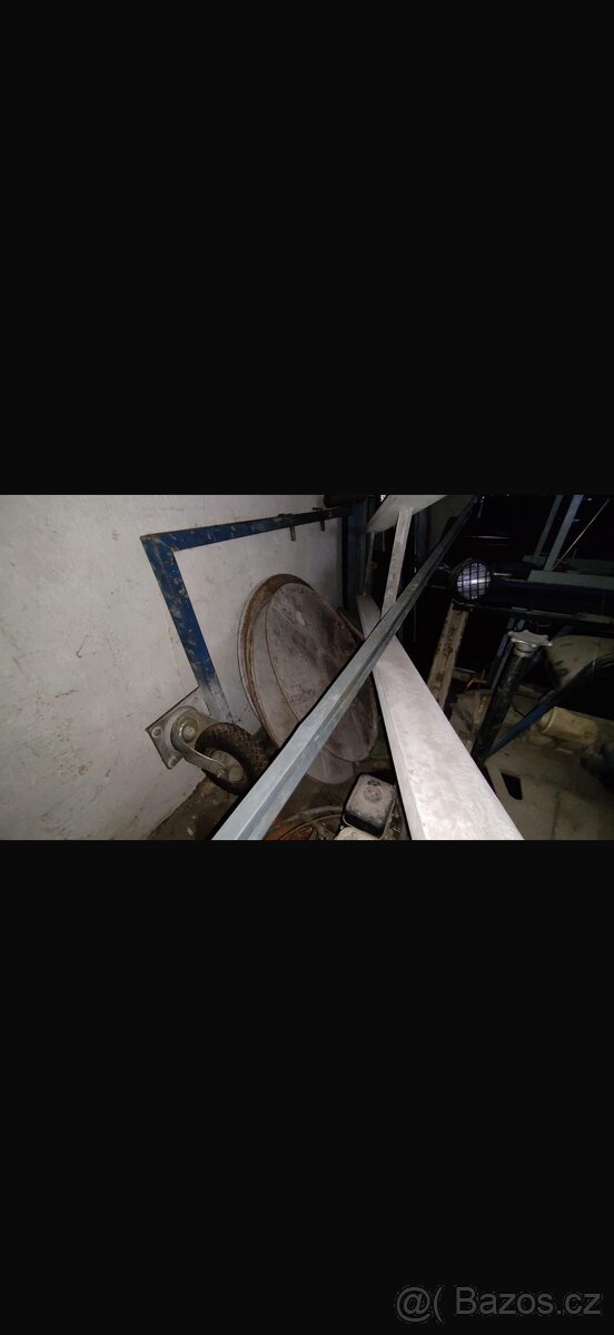 Garážový výprodej - nářadí - 19