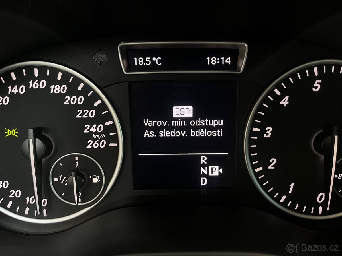 Mercedes Benz B180 - 19