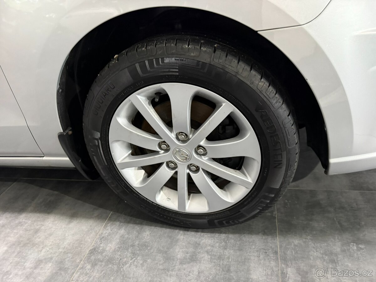 Mazda 5 2,0 i TX PLUS 7 MÍST VÝHŘEV 123.000 km STK 10/27 - 19