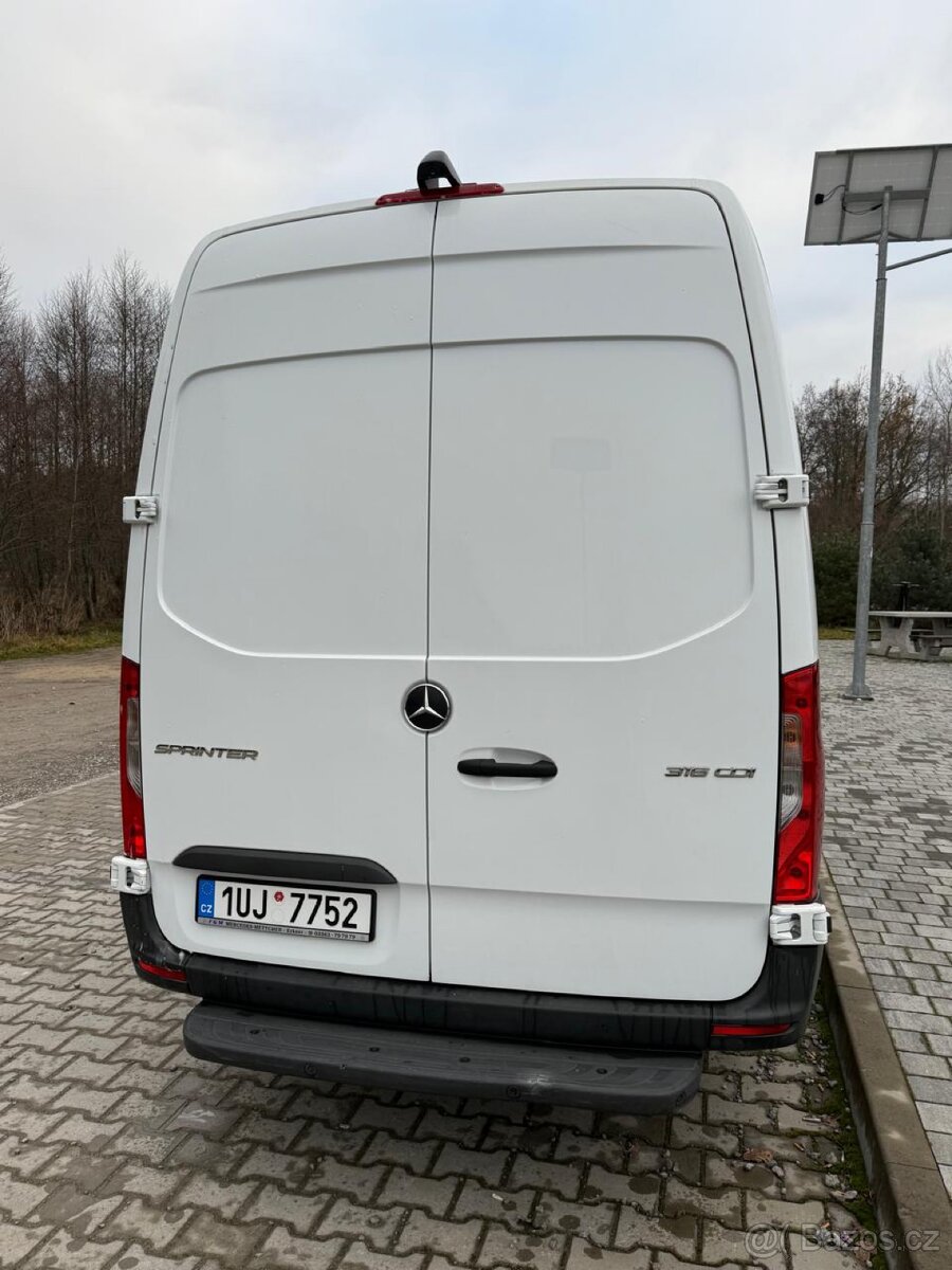 Mercedes sprinter - 19