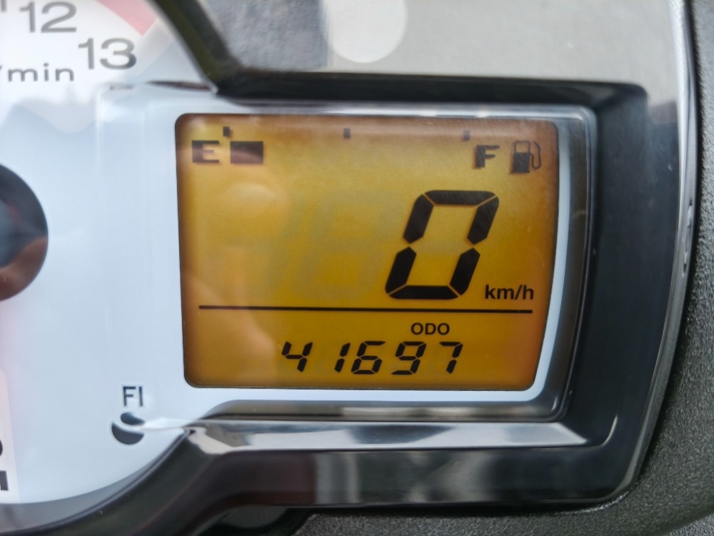 Kawasaki Versys 650 (2008) velmi pěkný, po servisu - 19