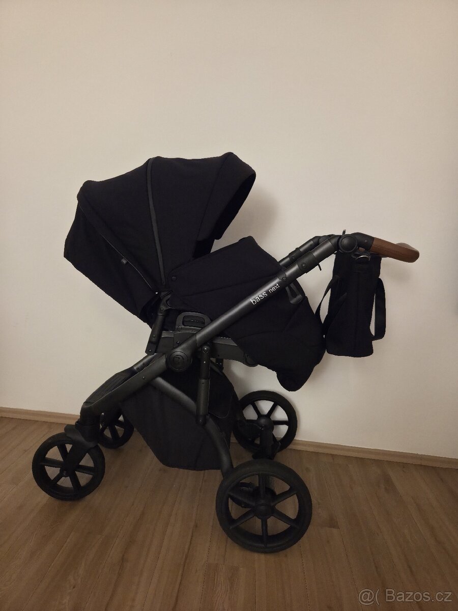 Kočárek Roan Bass Next 3 v 1 - 19