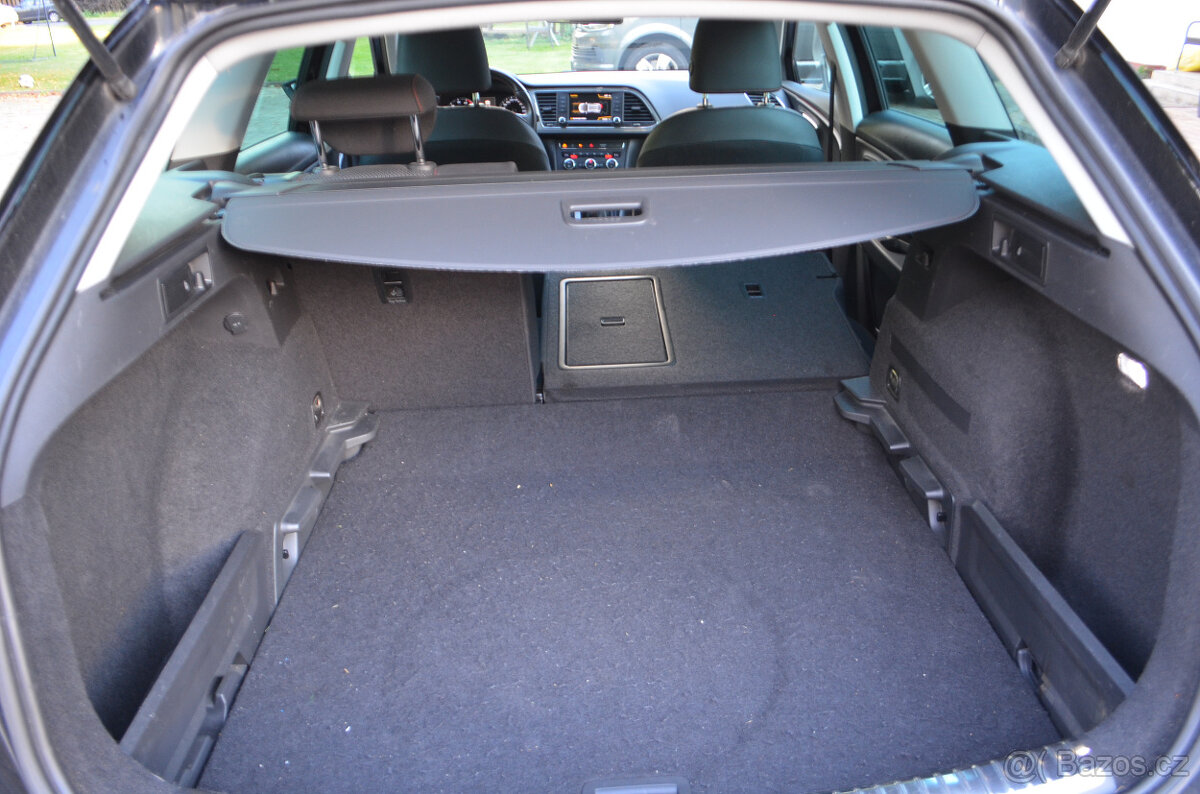 PRODÁM SEAT LEON 1.4TSI FR COMBI 2016 PANORAMA XEN,NAV - 19