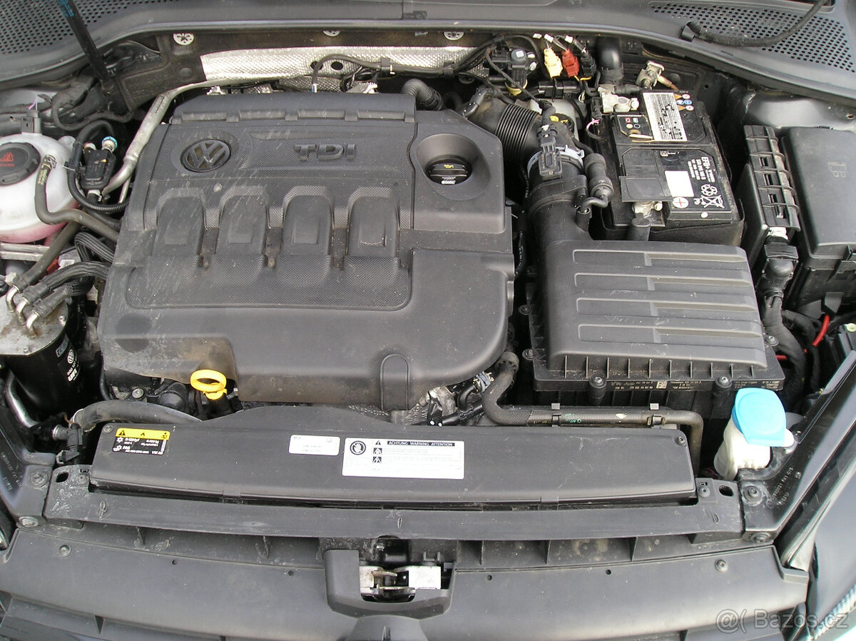 VW GOLF VII 1.6 TDi 85KW RV-2019-KLIMA - 19