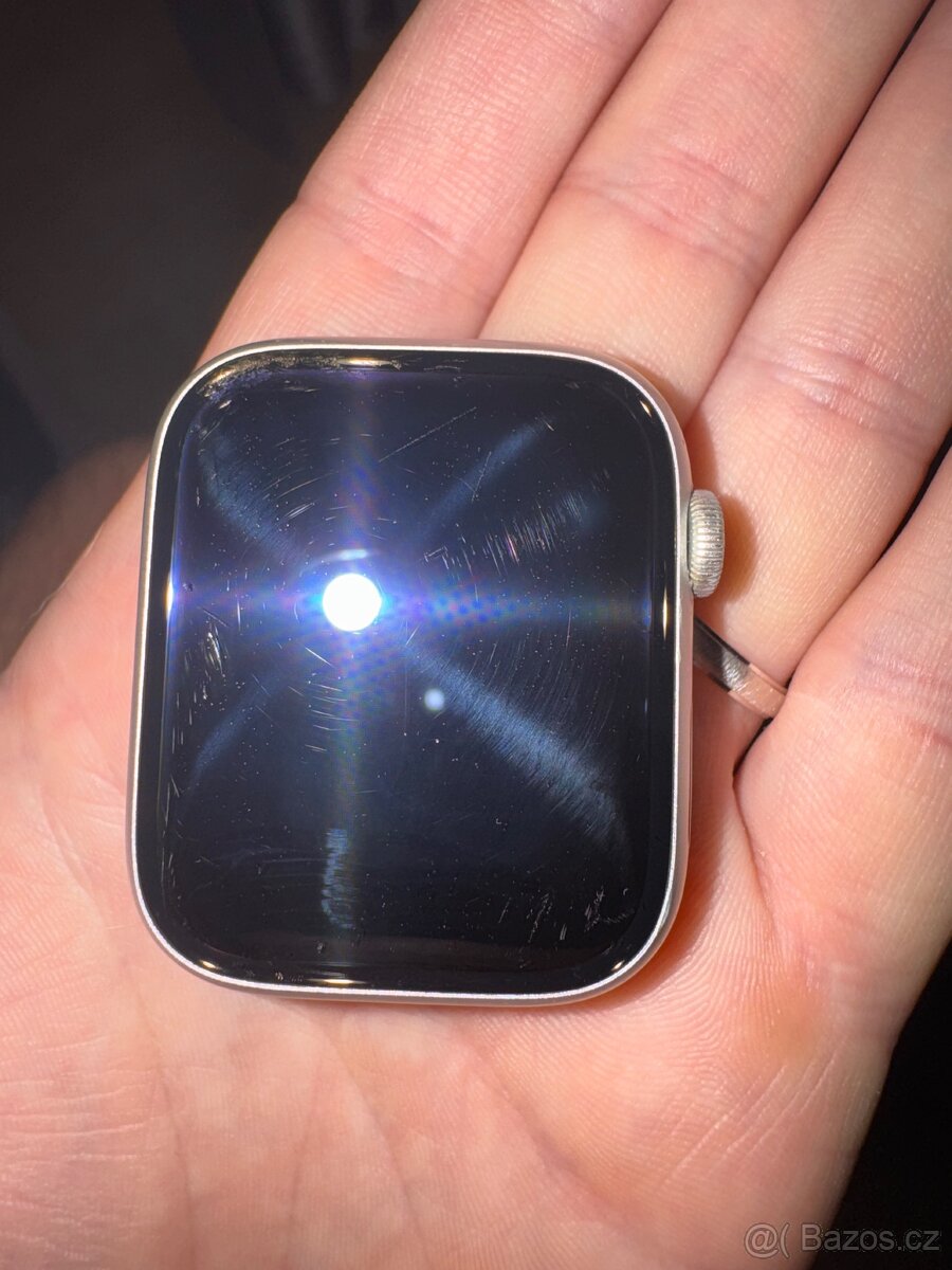 Apple Watch Series 8 45mm - 19