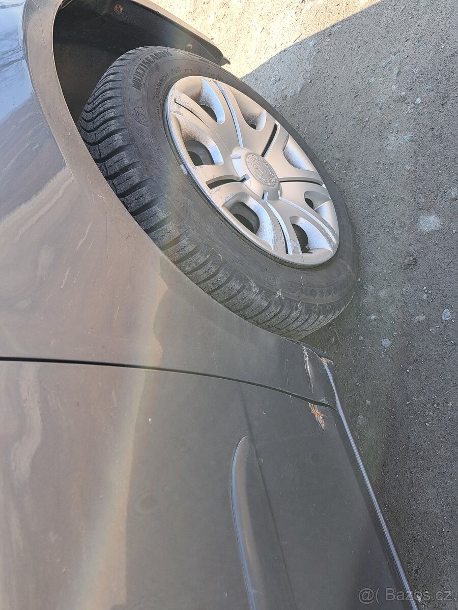 skoda fabia 2 male km - 19