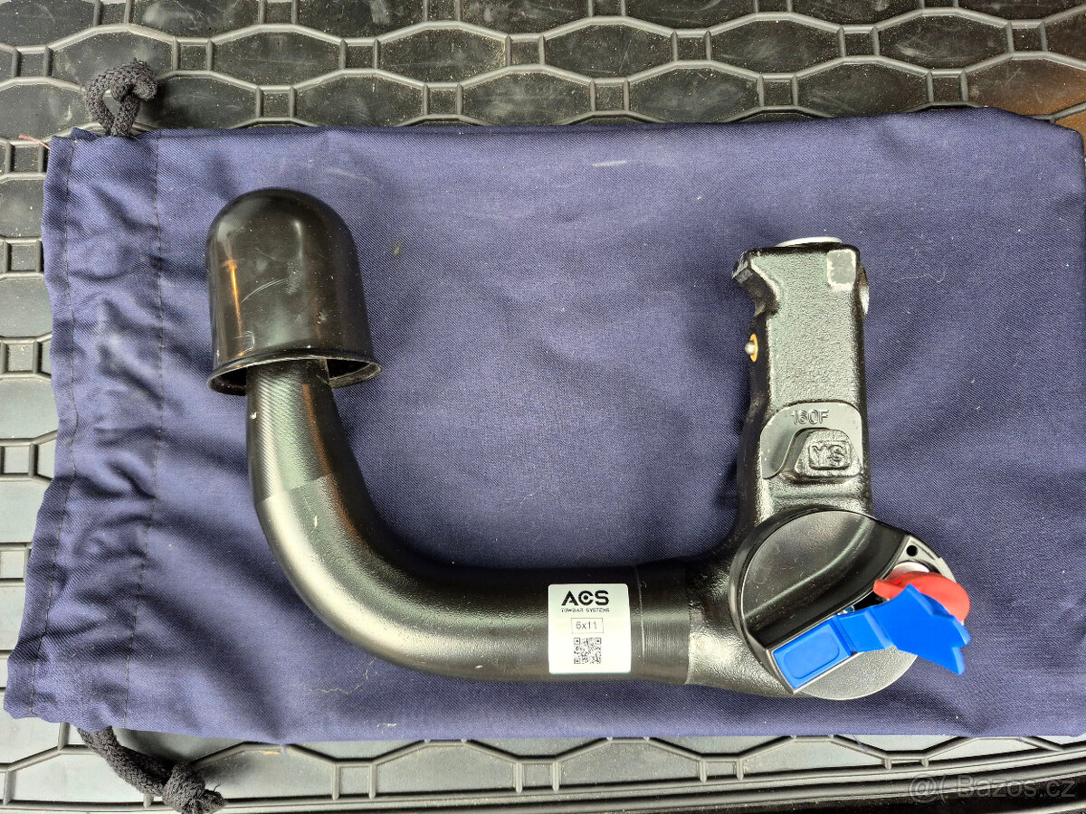 Kia Ceed kombi 1,5 TGDi 118kw, tažné, MY2023, CZ - 19