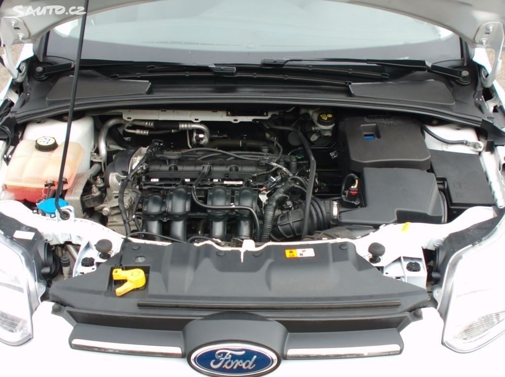 Ford Focus 1,6 16V vyhřív.sed,park.kamera,AndroidAuto,92kw - 19