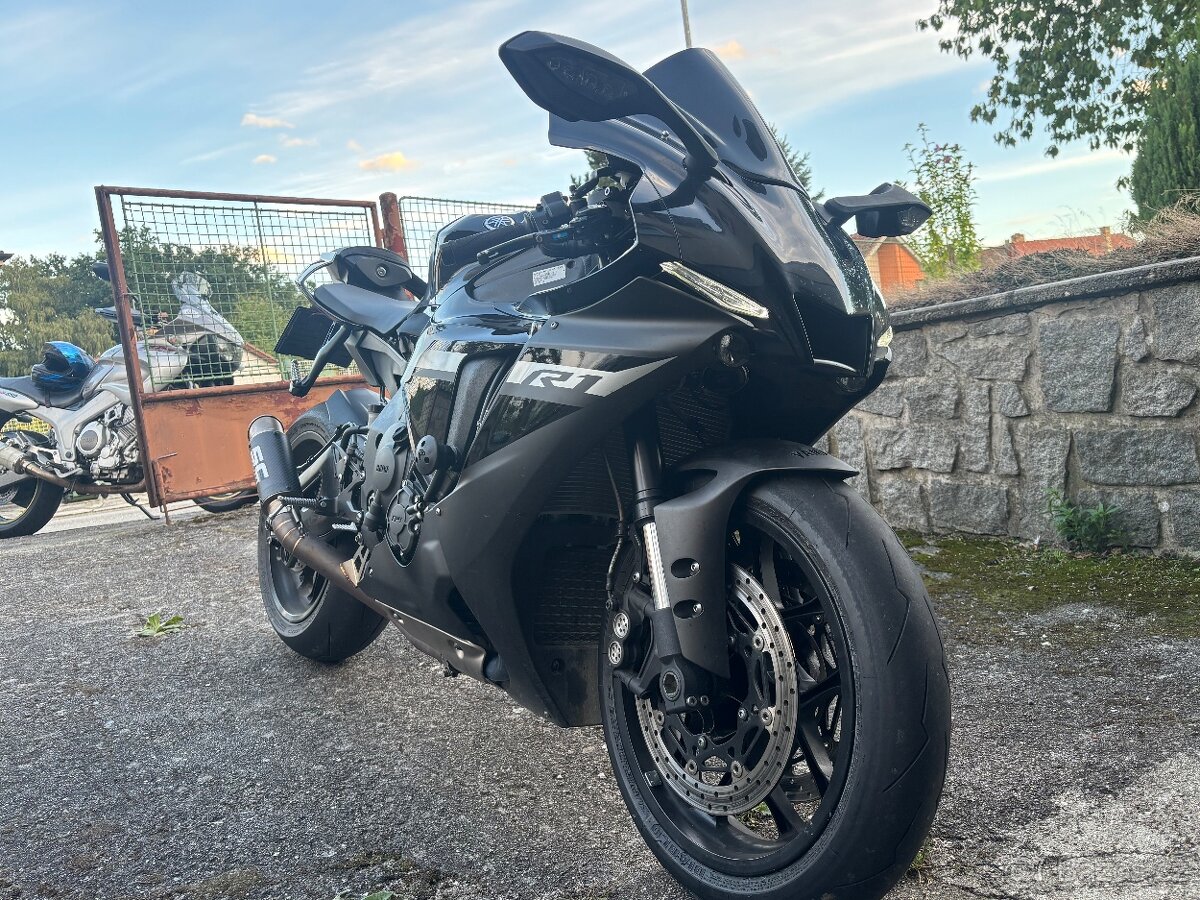 Yamaha R1 2018 najeto 3600 km - 19
