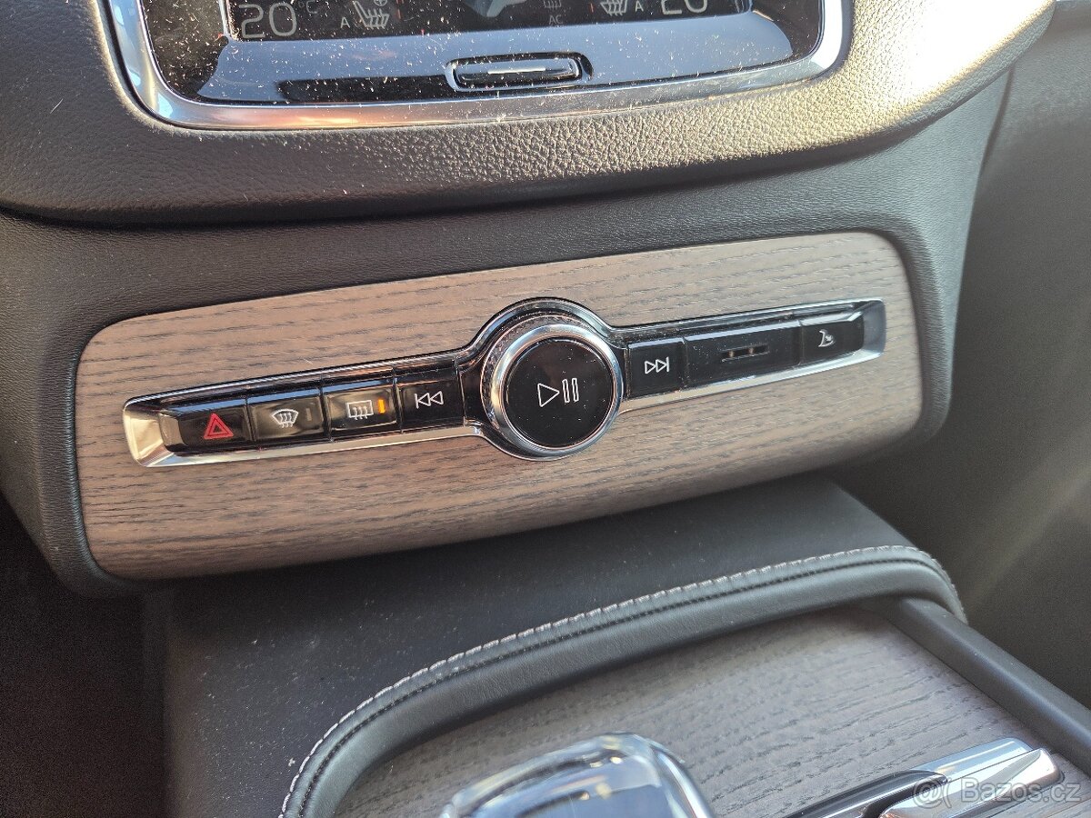 Volvo XC90 B5 Inscription AWD - 19