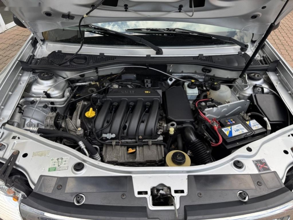 Dacia Duster,1.6i 77kW 4x4 - 19