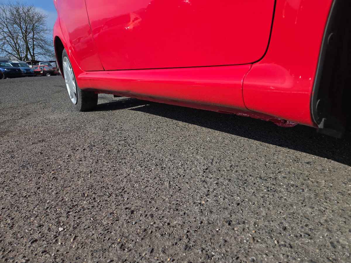 Toyota AYGO 1.0i - 19