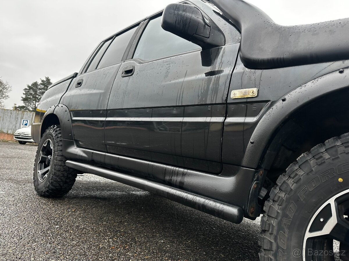 SSANG YONG MUSSO 2,9 TD - NOVÁ STK - HEZKÝ STAV - 19